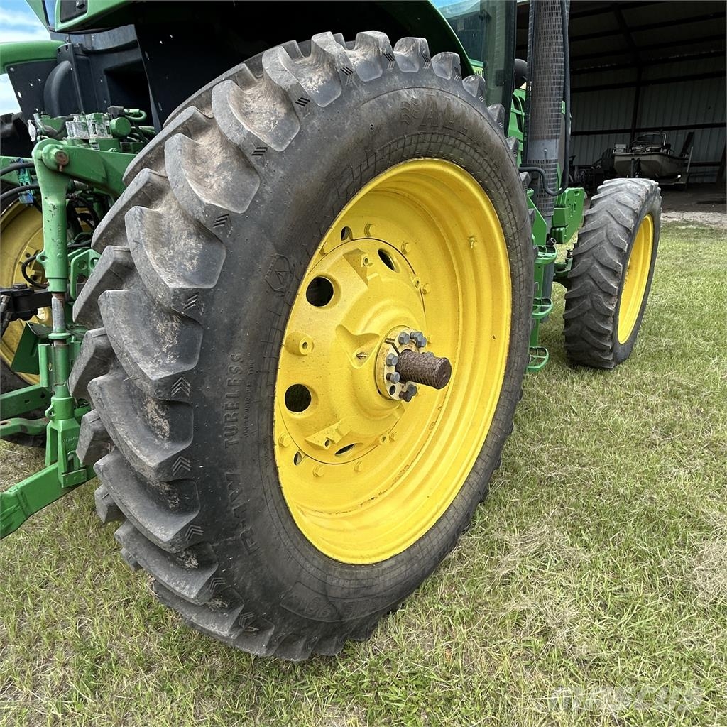 John Deere 6140R Traktoriai