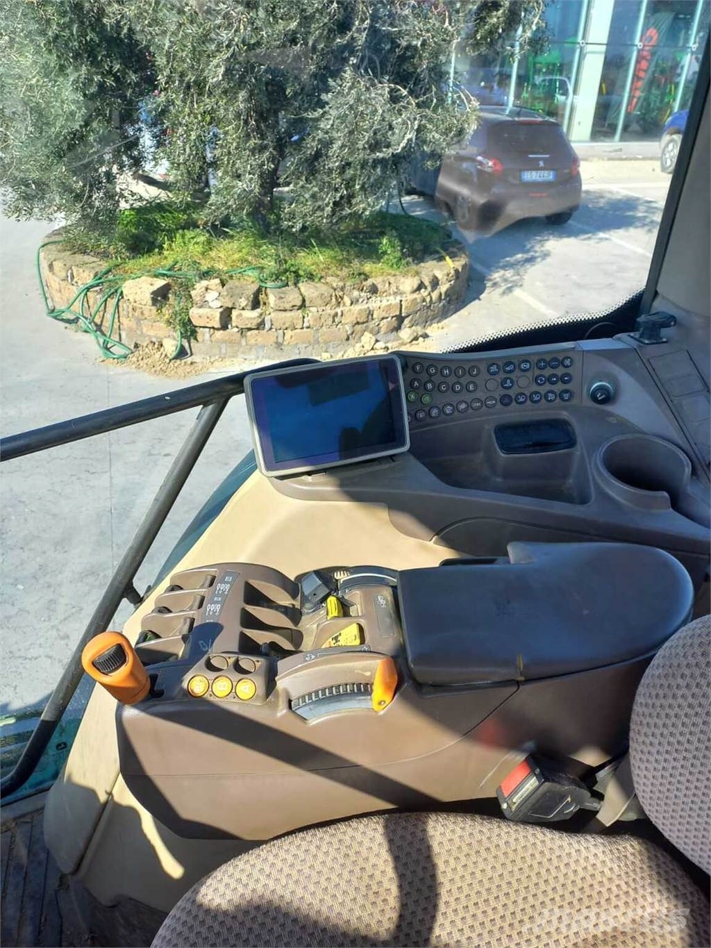 John Deere 6150R Трактора