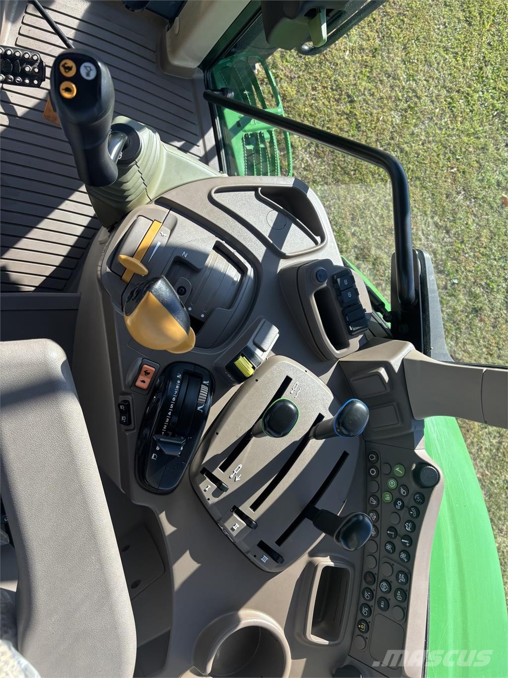 John Deere 6155M Tractores
