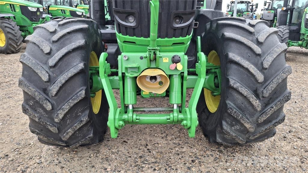 John Deere 6170R Traktorok