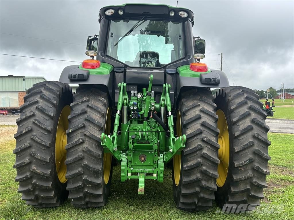 John Deere 6175M Трактори