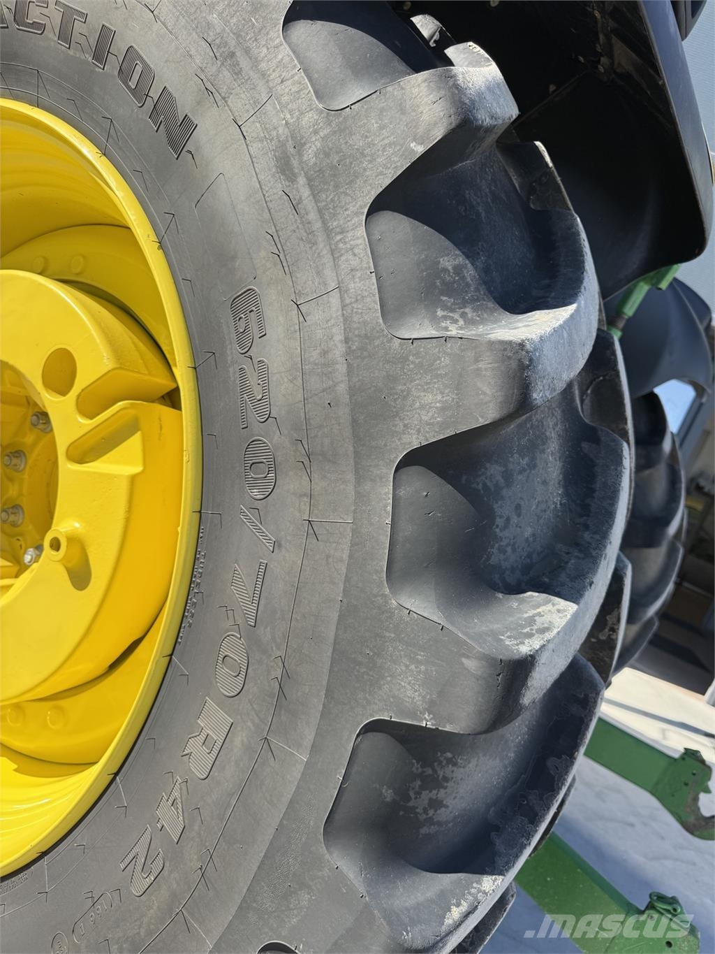 John Deere 6175M Tractors