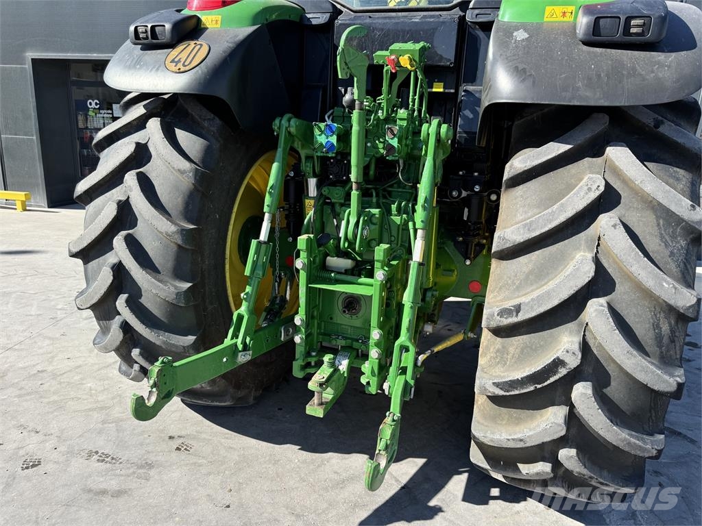 John Deere 6175M Tractors