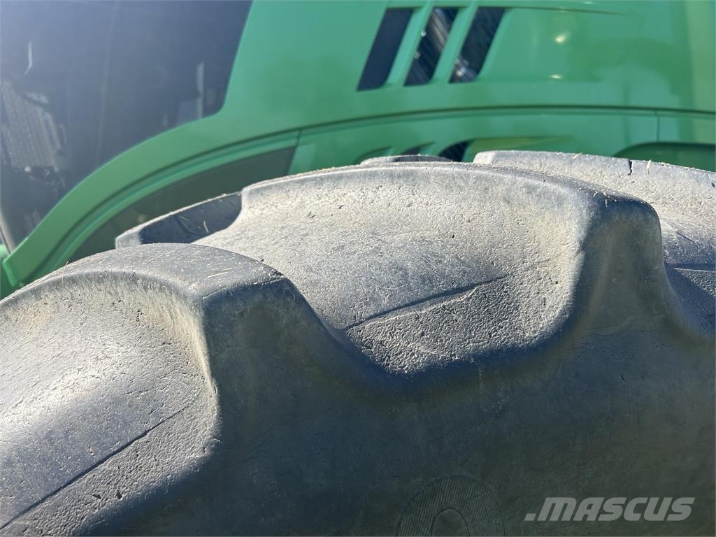 John Deere 6175R Traktorji