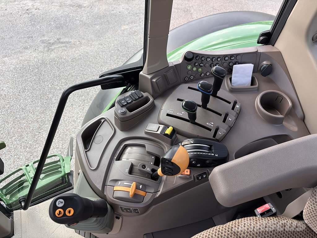 John Deere 6175M Traktoren