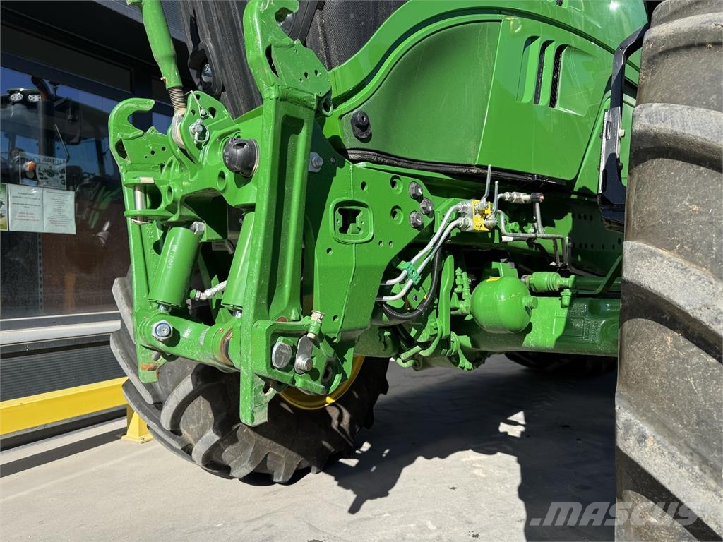 John Deere 6175M Tractors
