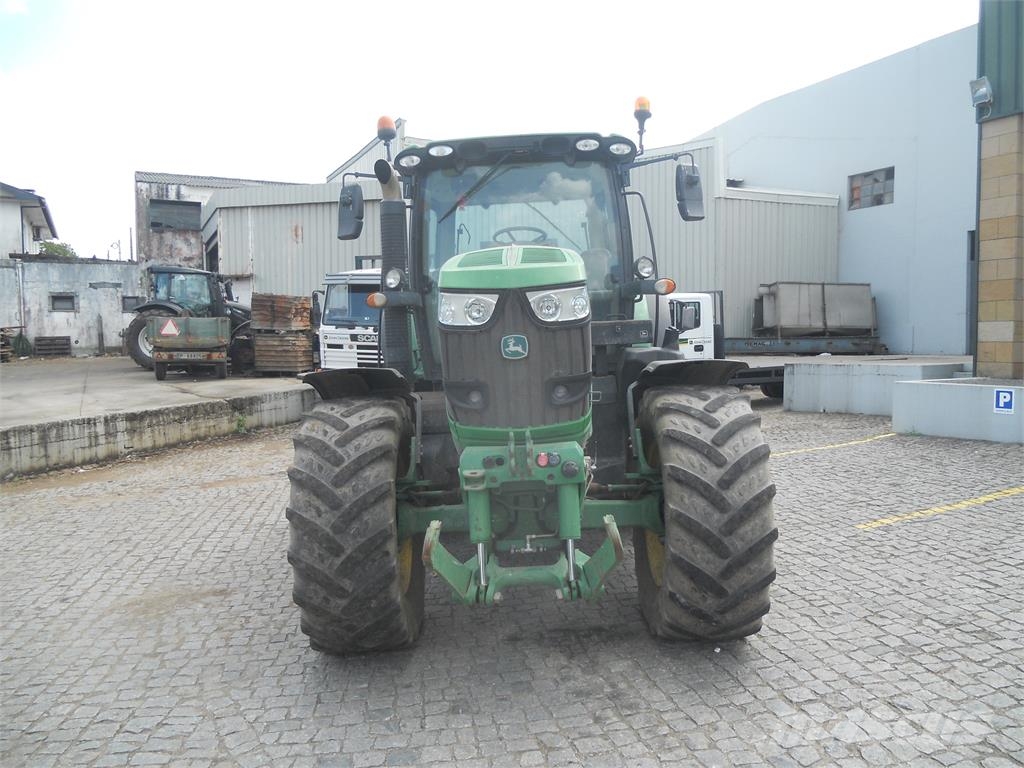 John Deere 6190R Traktorit