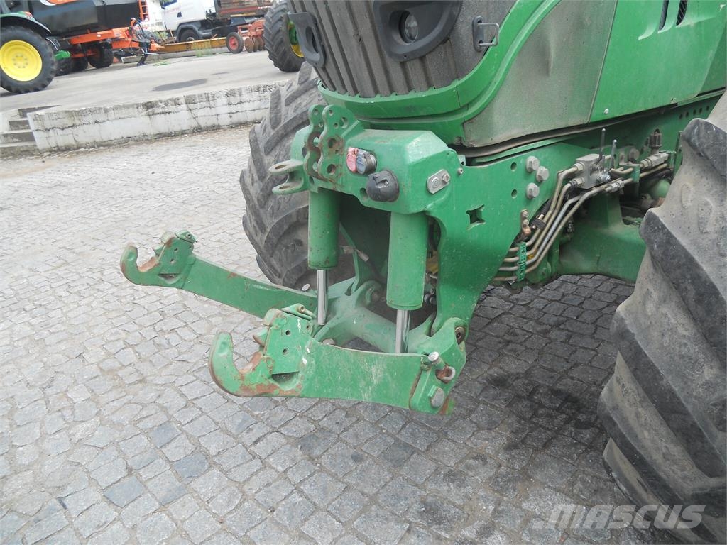 John Deere 6190R Traktorit