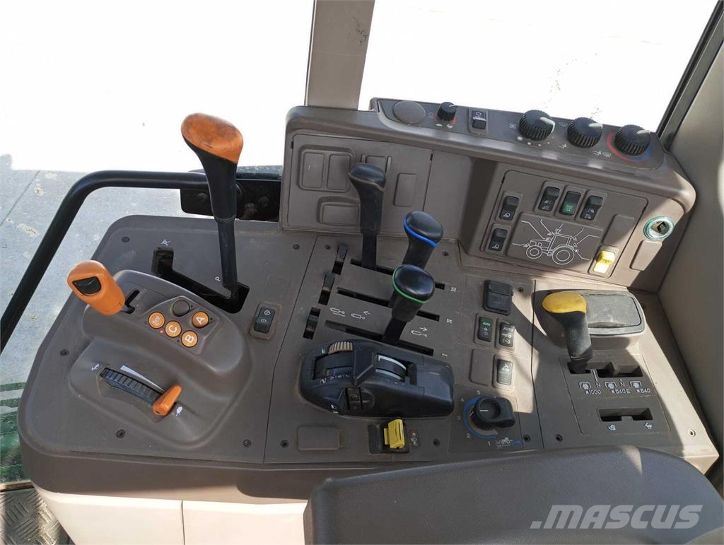 John Deere 6195M Traktorid