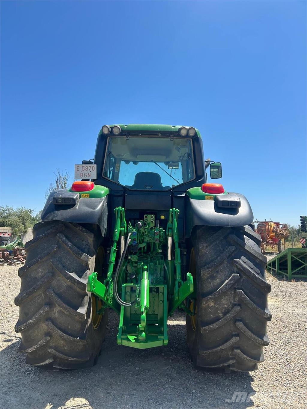 John Deere 6195M Tractors