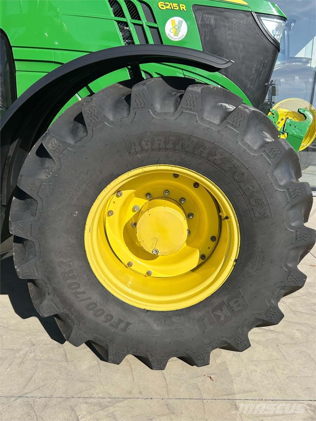 John Deere 6215R Traktorer