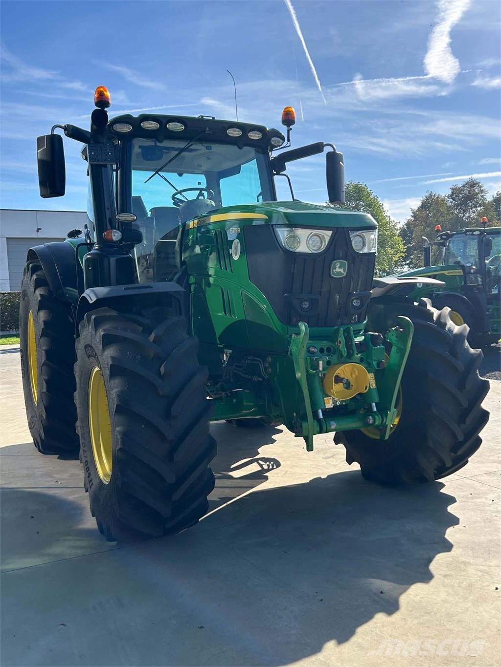John Deere 6215R Traktorer