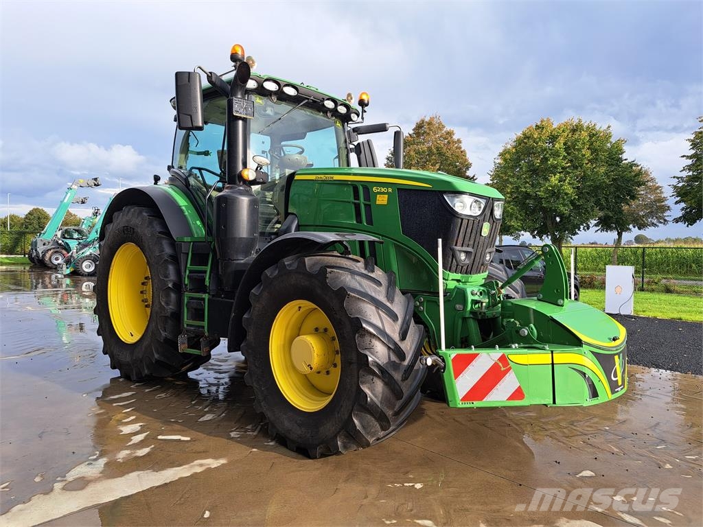 John Deere 6230R Traktorit