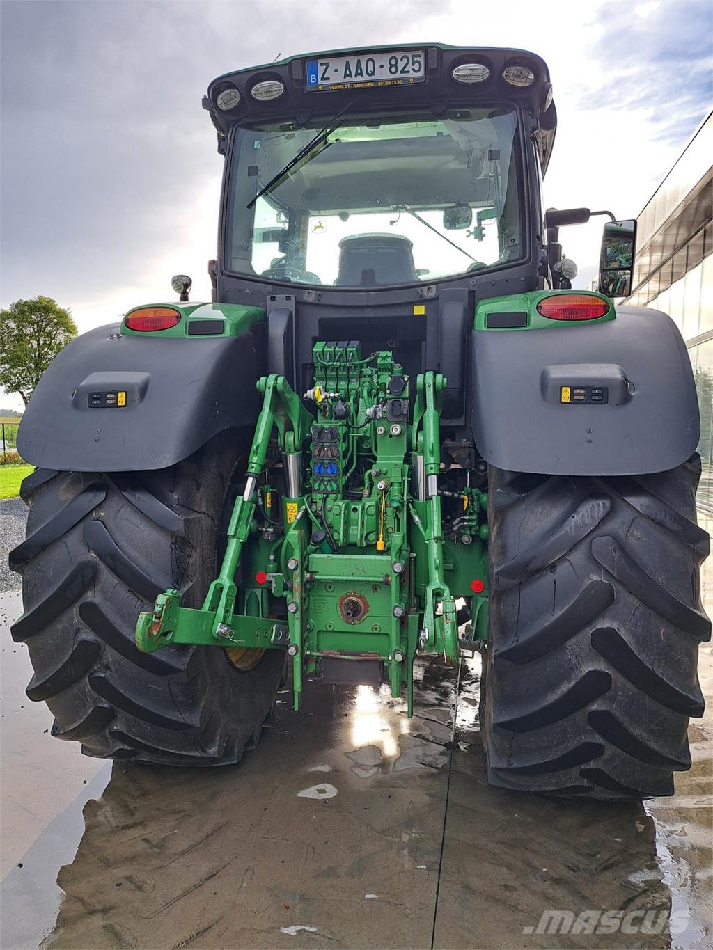 John Deere 6230R Traktorit