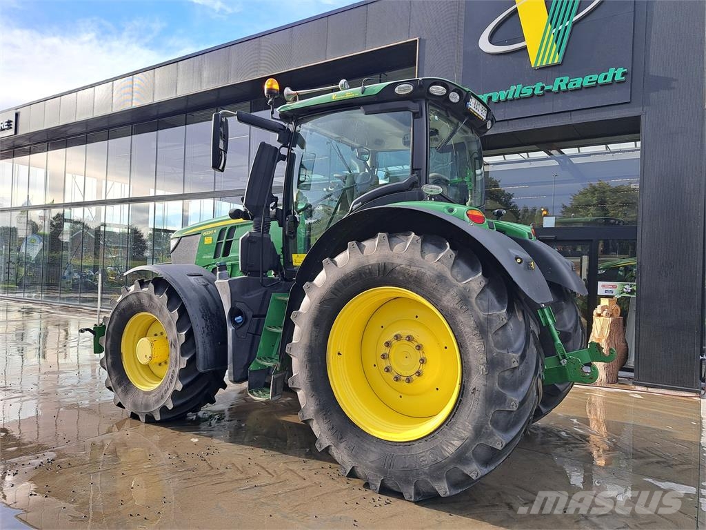 John Deere 6230R Traktorit