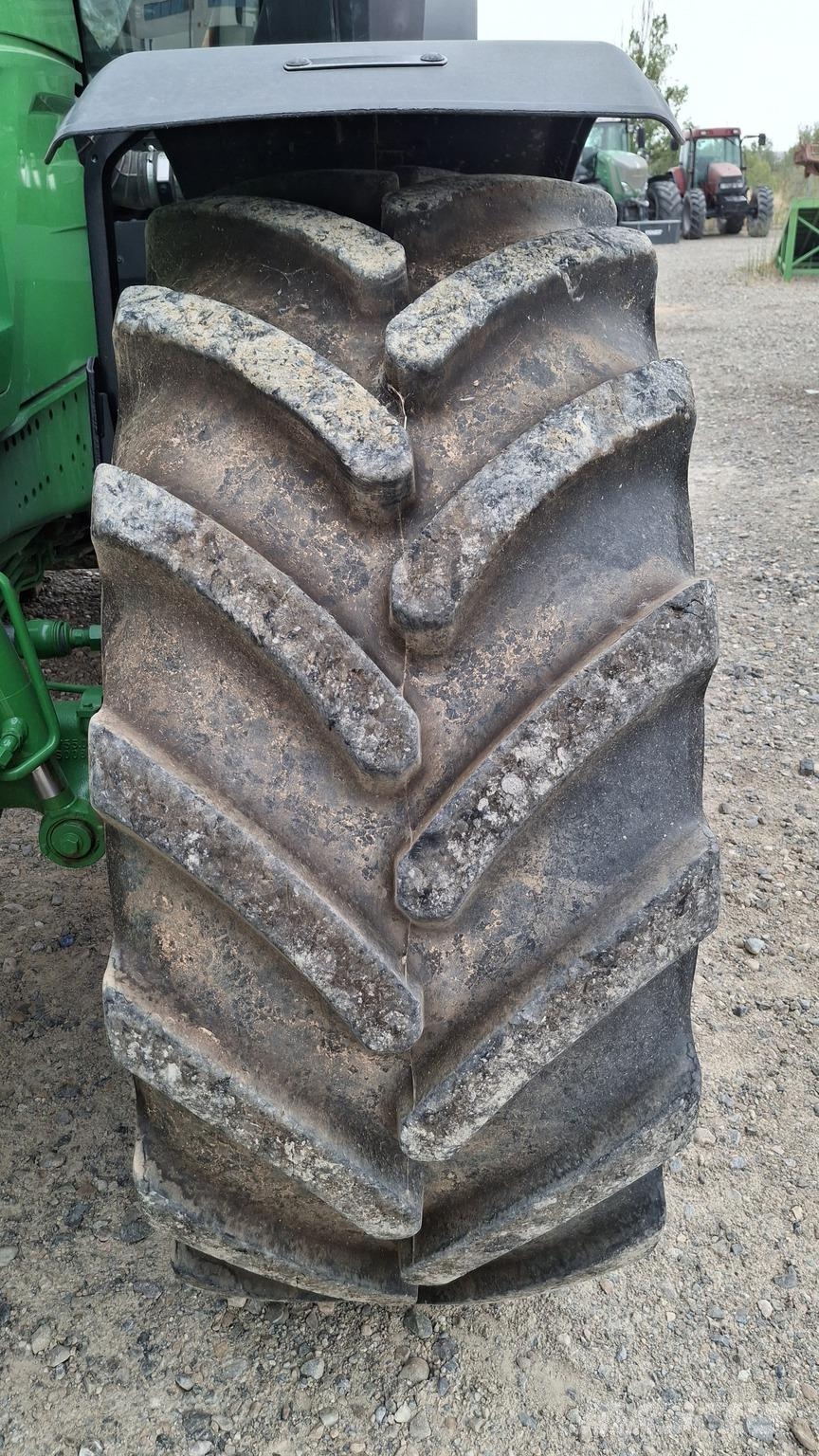 John Deere 6230R Traktorit