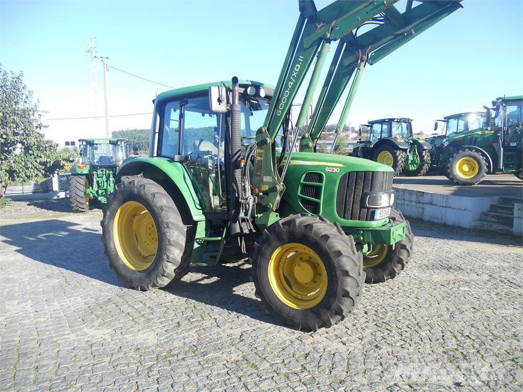 John Deere 6230 Traktorok