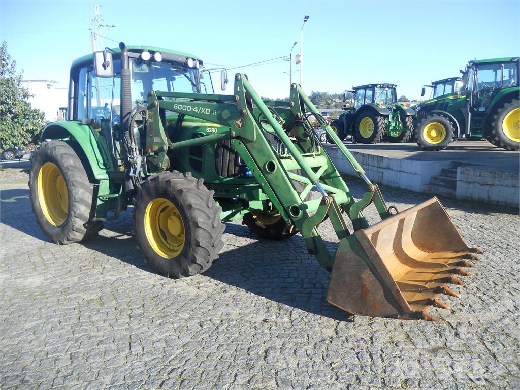 John Deere 6230 Traktorok