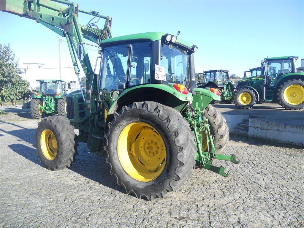 John Deere 6230 Traktorok