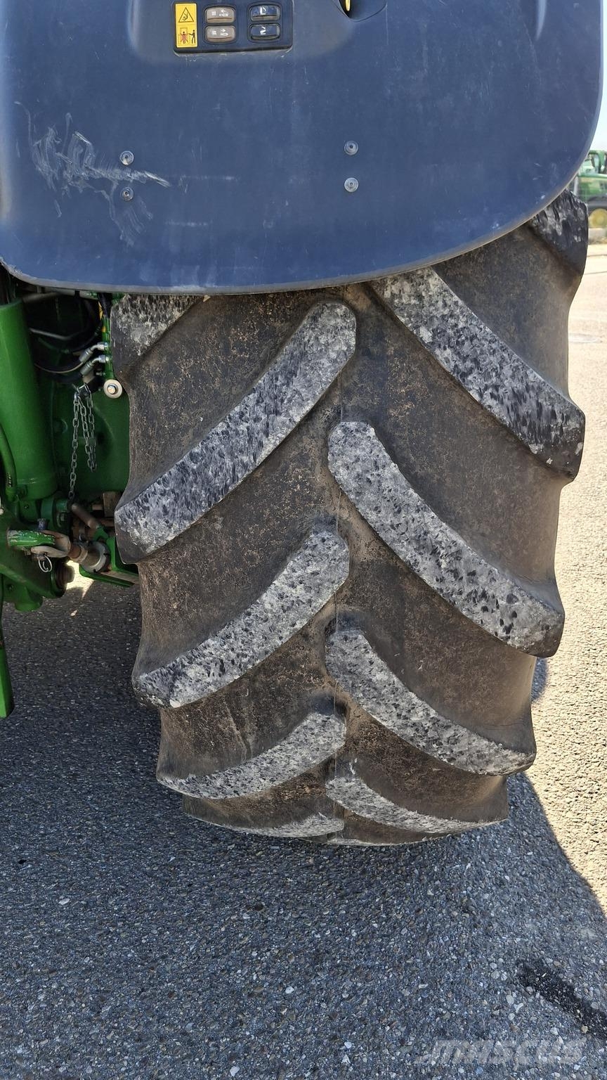 John Deere 6250R Traktoren