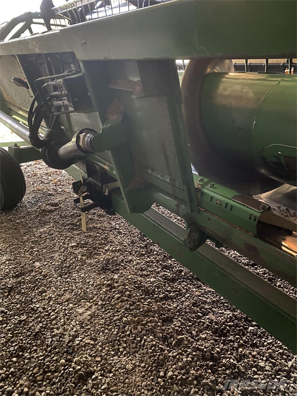 John Deere 630F Dodatna oprema za kombajne