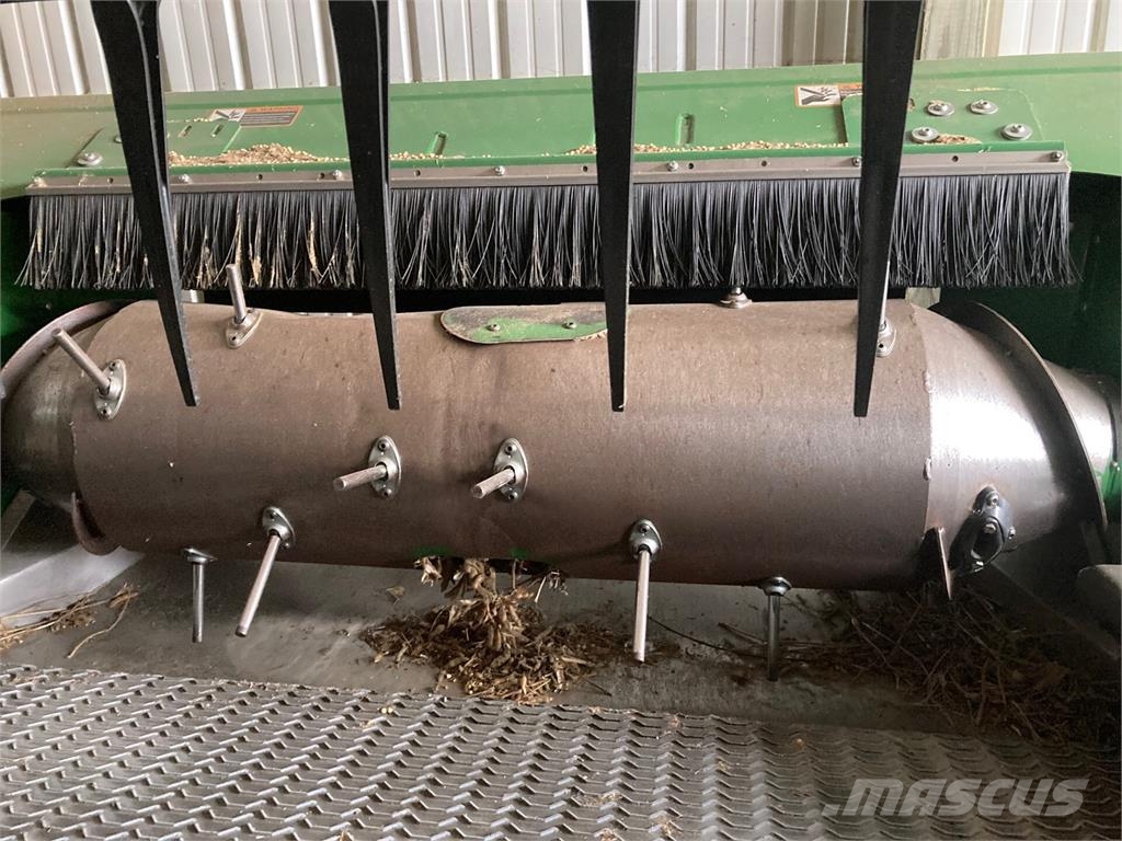 John Deere 635FD Dodatna oprema za kombajne