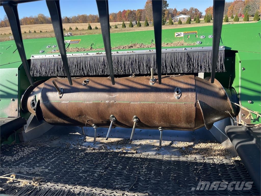 John Deere 635FD Dodatna oprema za kombajne
