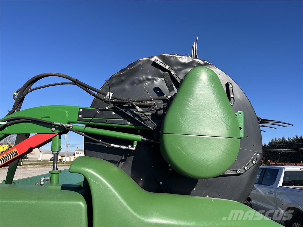 John Deere 635FD Dodatna oprema za kombajne