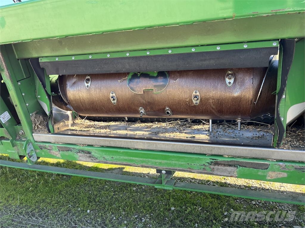 John Deere 635FD Dodatna oprema za kombajne