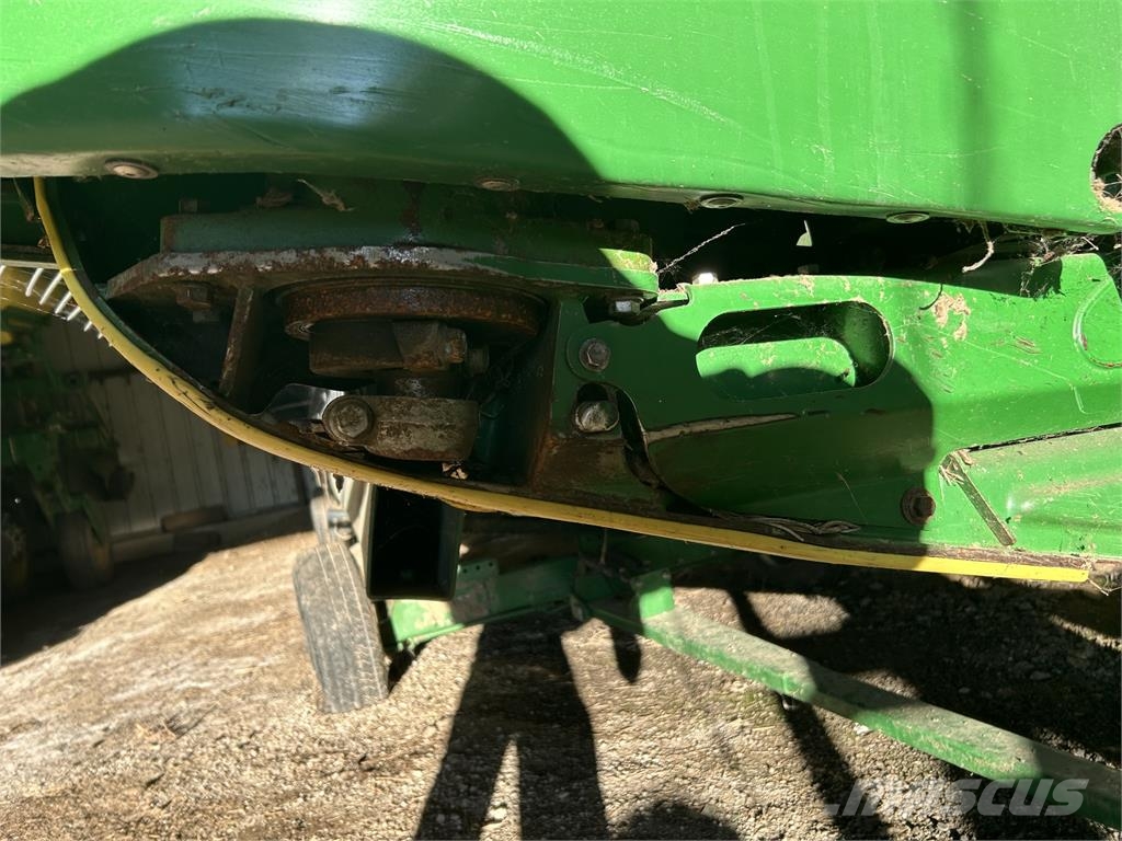 John Deere 635FD Combine harvester accessories