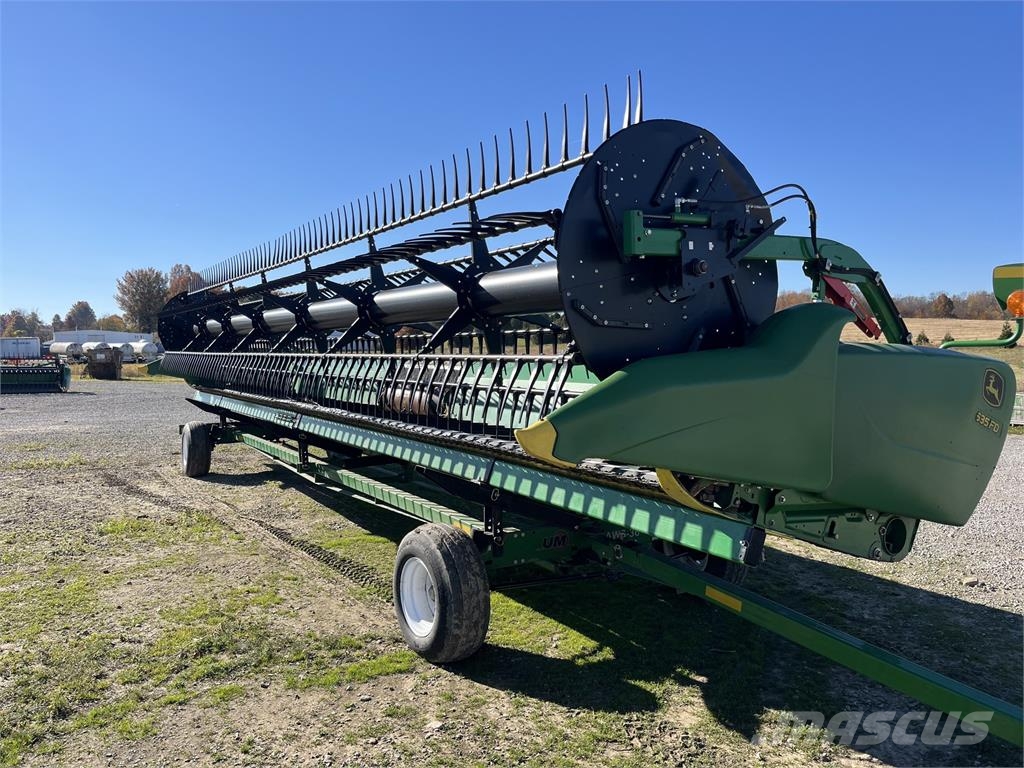 John Deere 635FD Dodatna oprema za kombajne