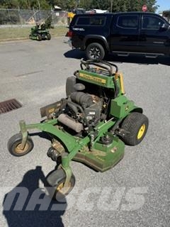 John Deere 648R Trattorini tagliaerba