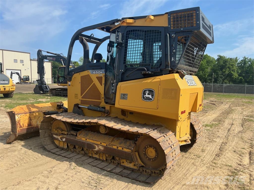 John Deere 650K Buldooserid