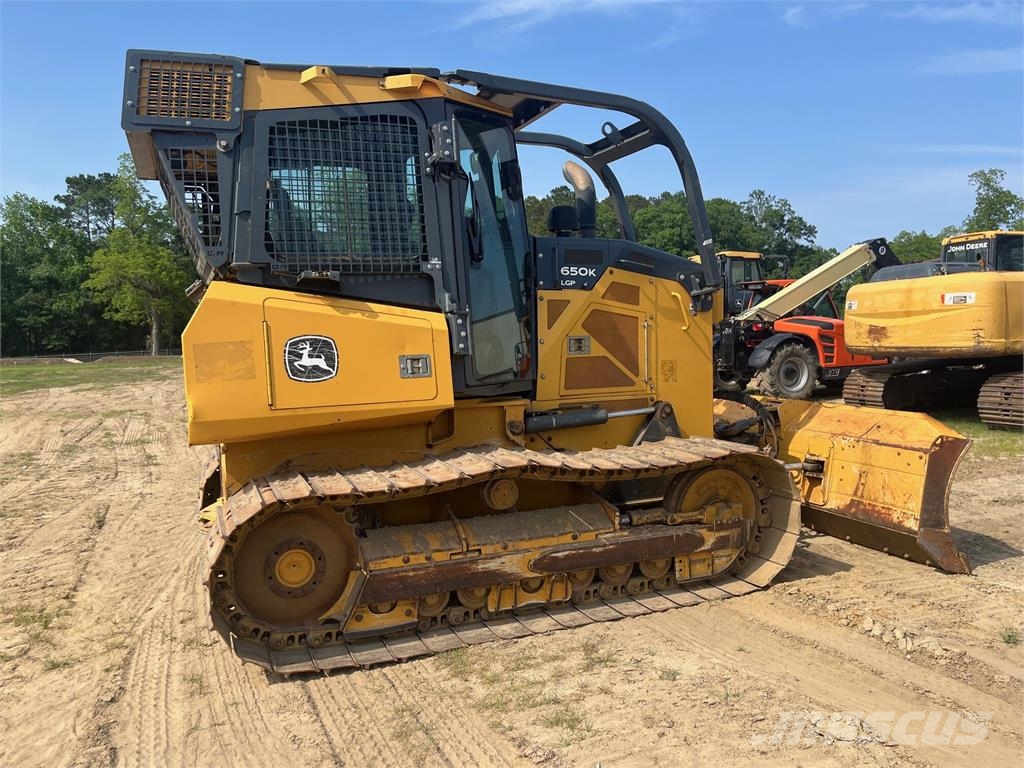 John Deere 650K Buldooserid