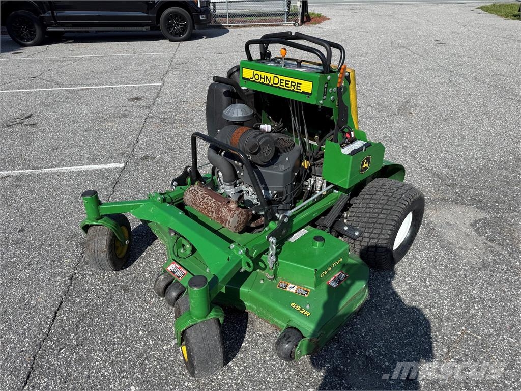 John Deere 652R Tractores corta-césped