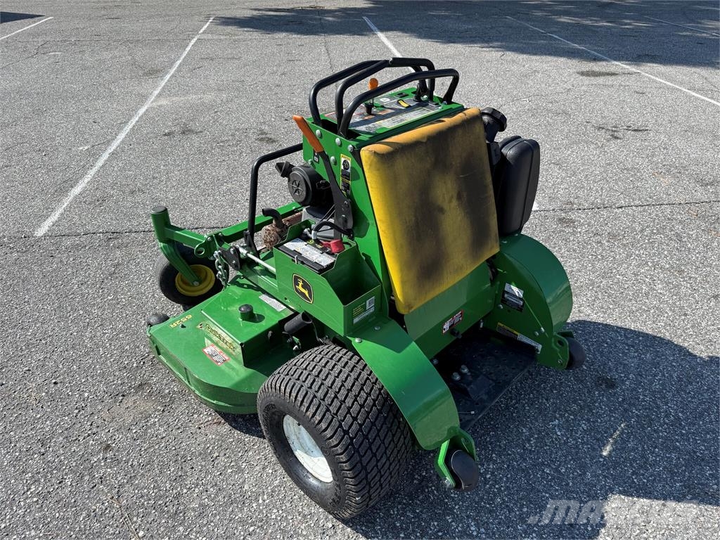 John Deere 652R Tractores corta-césped