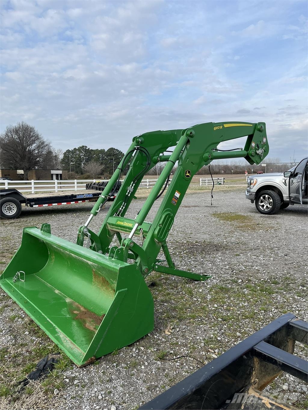 John Deere 660r Трактори