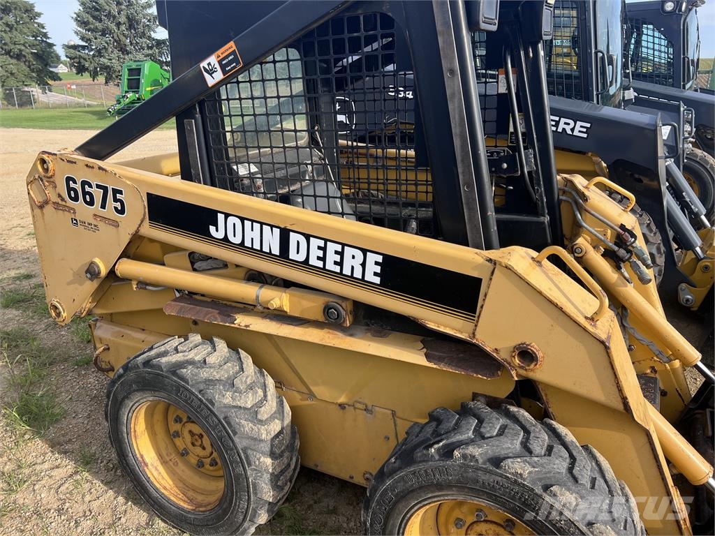 John Deere 6675 Skid steer mini utovarivači