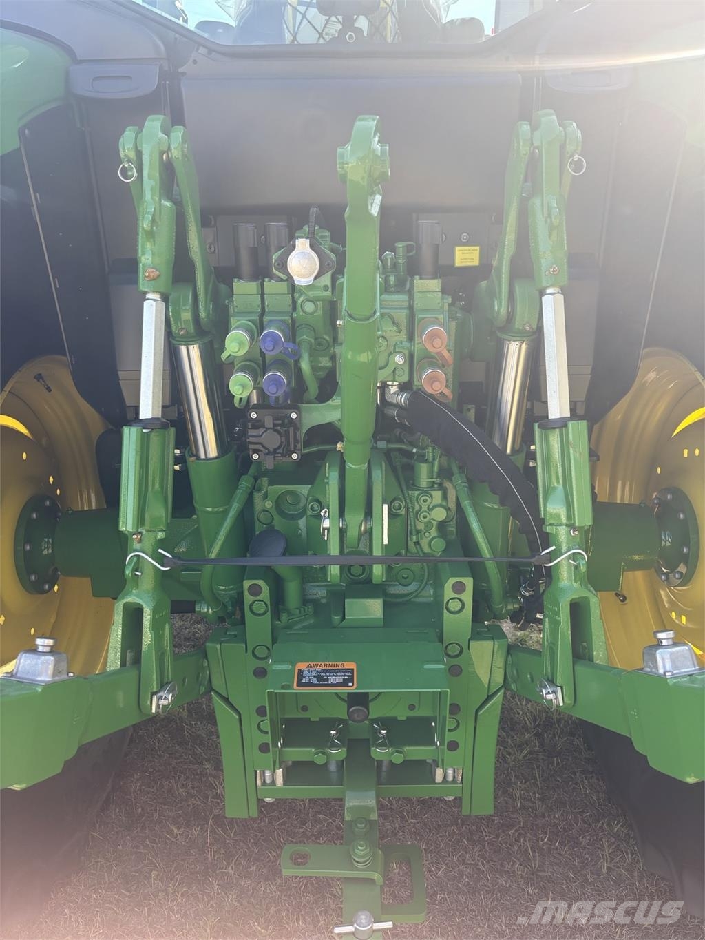 John Deere 6M 105 Трактори