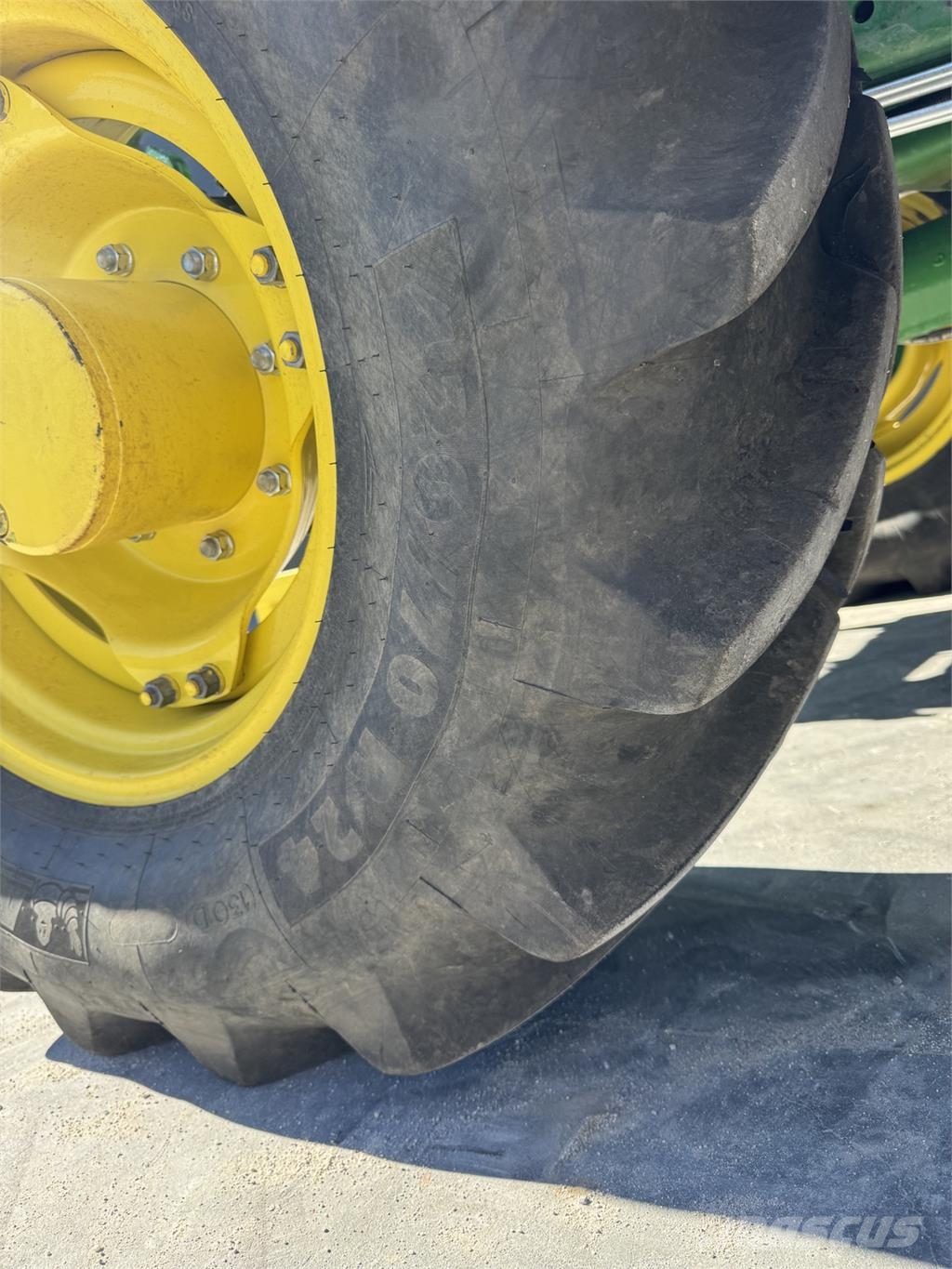 John Deere 6M 150 Traktori