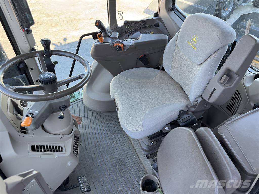 John Deere 6M 150 Traktori