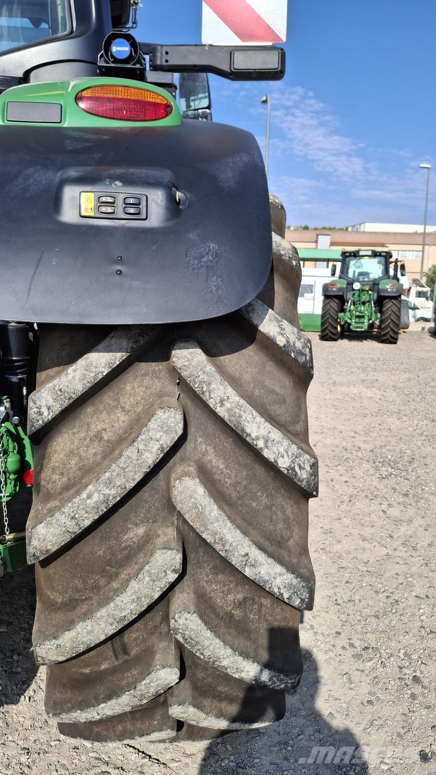 John Deere 6M 250 Traktorid