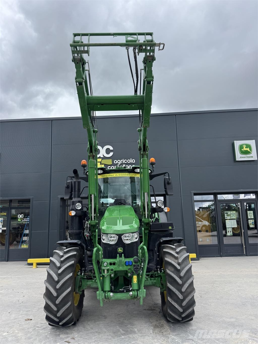 John Deere 6M125 Tractores