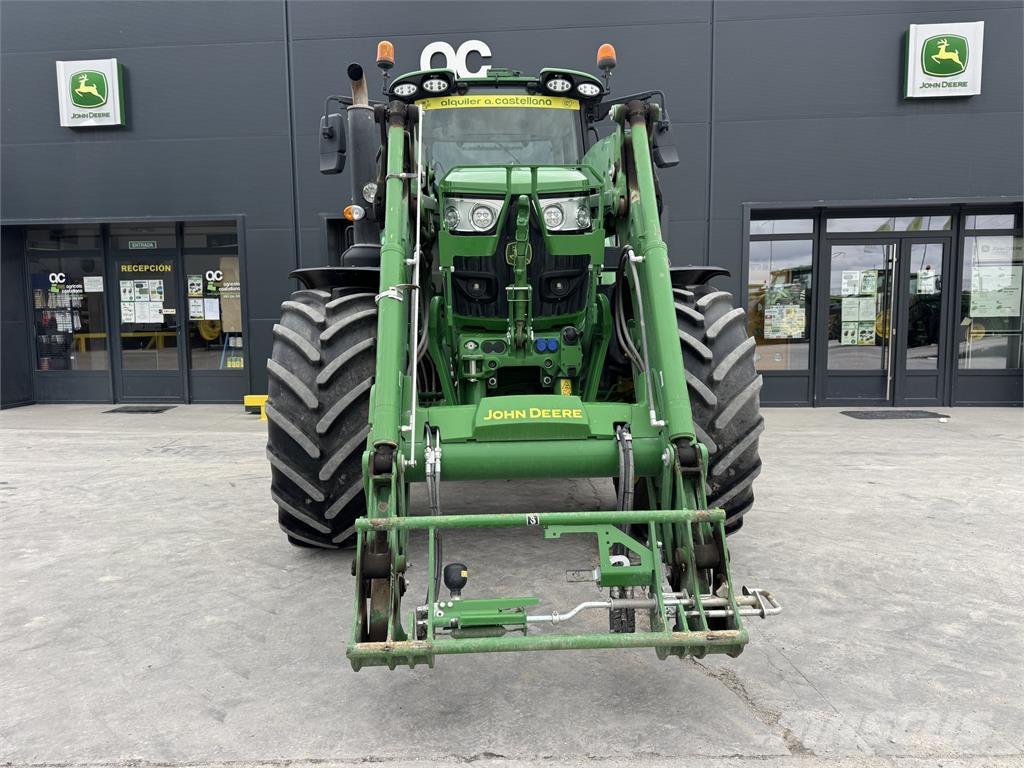 John Deere 6M165 Traktori