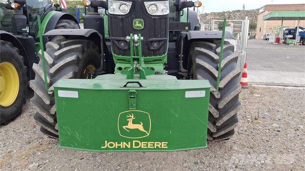 John Deere 6M200 Traktorer