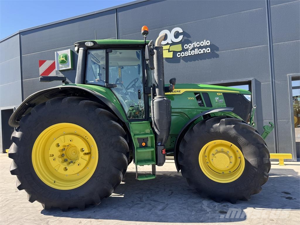 John Deere 6M200 Tracteur