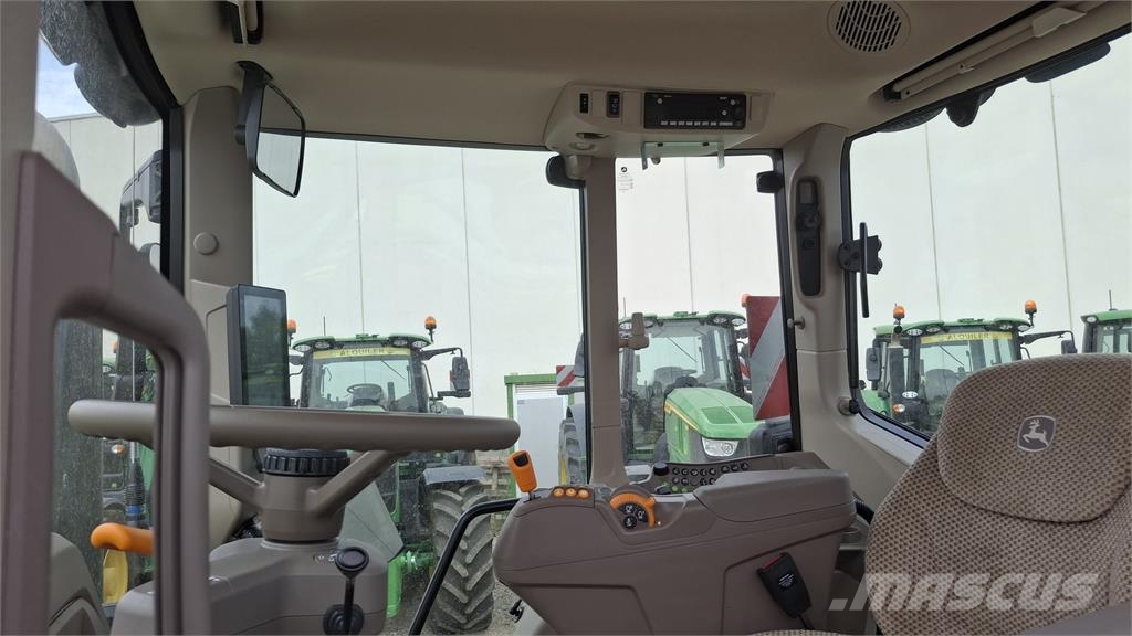 John Deere 6M200 Traktorer