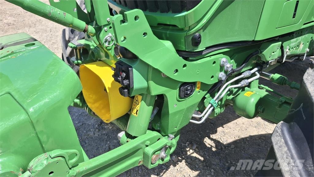 John Deere 6R 185 الجرارات