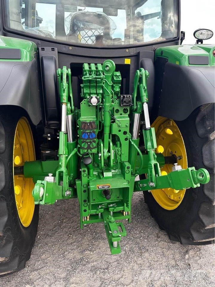 John Deere 6R120 A/C CAB 4WD 132HP TRACTOR Kompaktné traktory