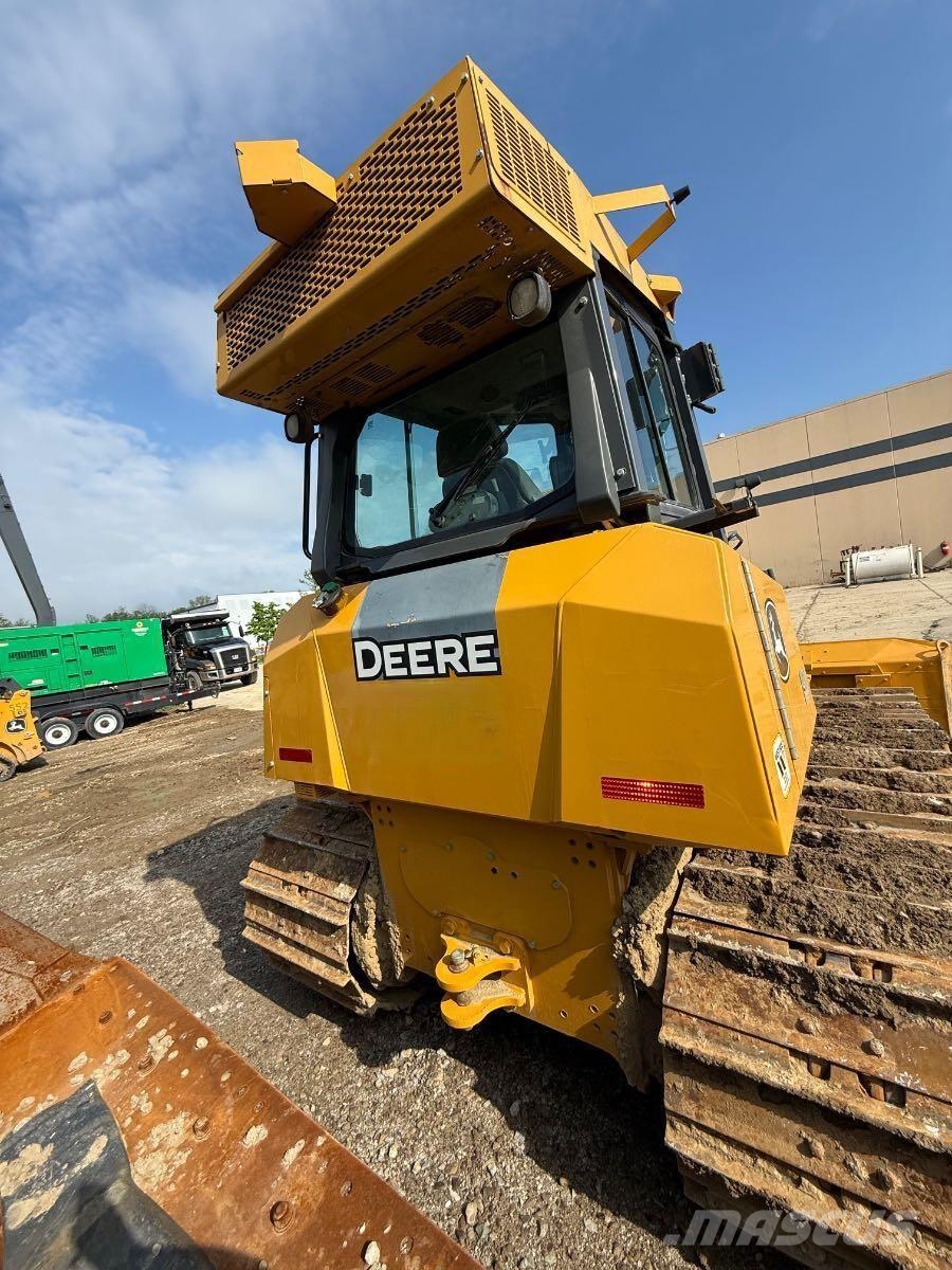 John Deere 700K LGP Buldooserid